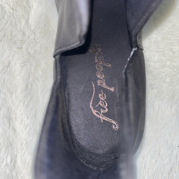 EUC Free People Black Chelsea Ankle Boots with Pointed Toe EU 36 Leather Western - Picture 6 of 10